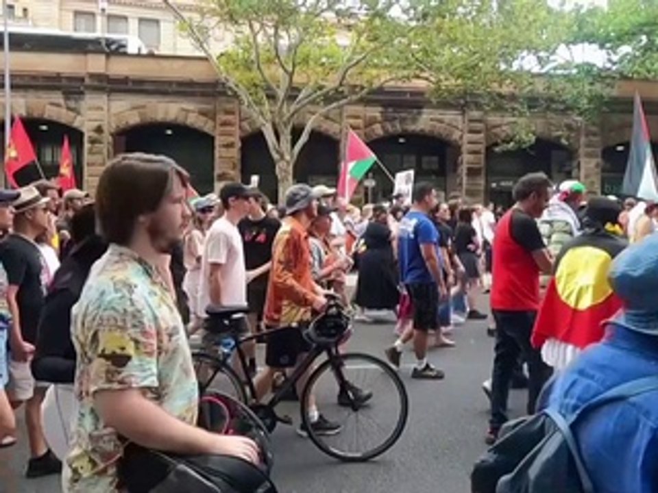 Thousands march across Sydney to protest 'Invasion Day'