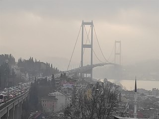İstanbul Boğazı'nda sis etkili oluyor