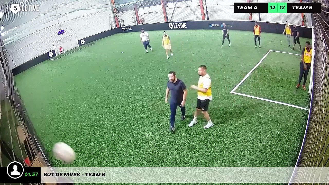 But de Nivek - Team B