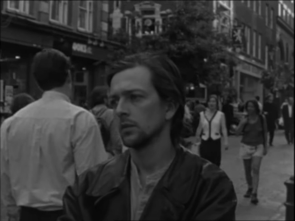 Following - Trailer