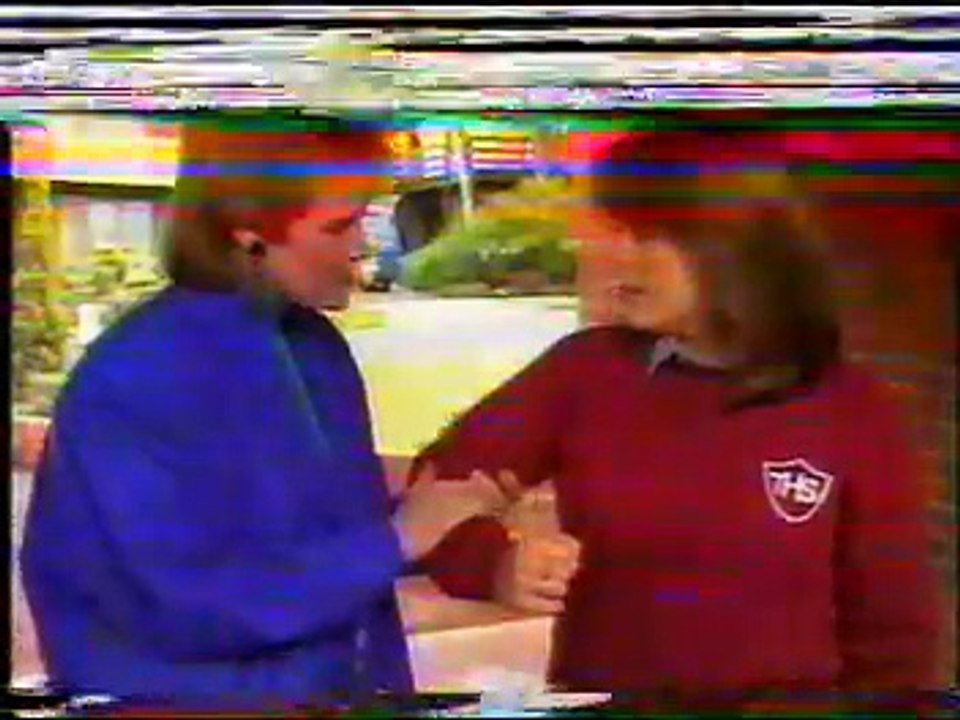 Neighbours deutsch - 338 - Alter schützt vor Torheit nicht (10.09)