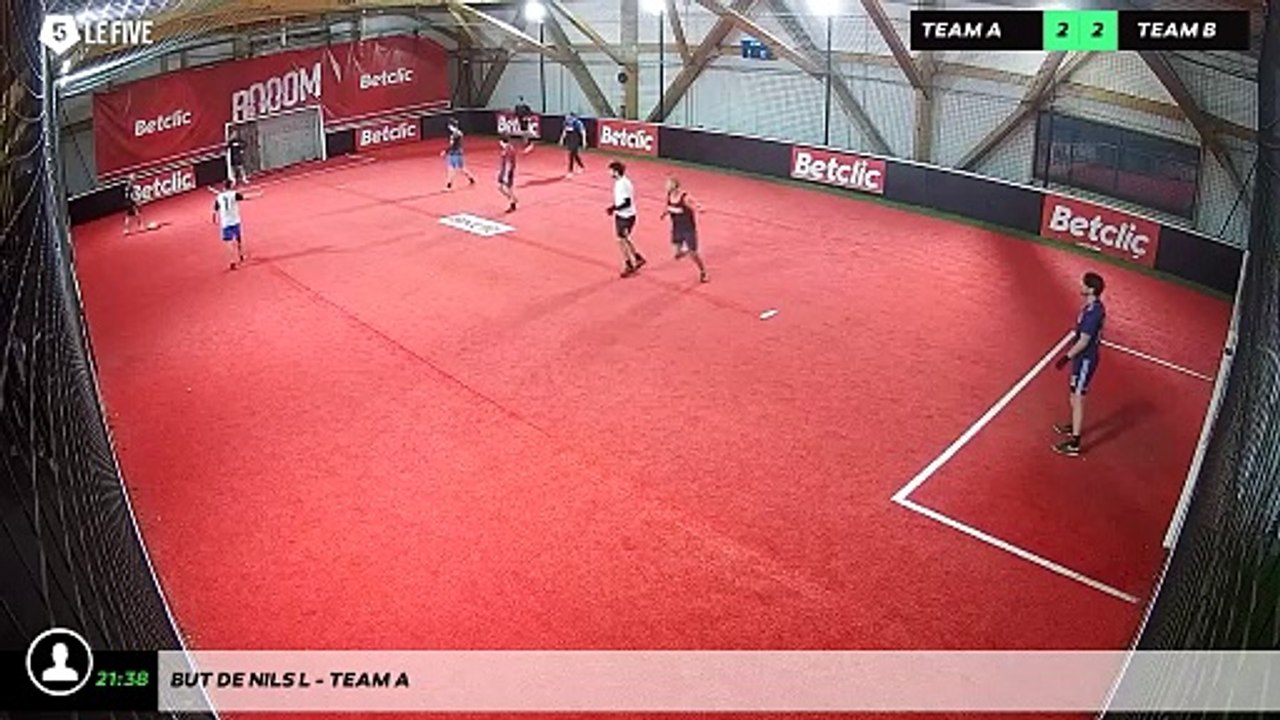 But de Nils L - Team A