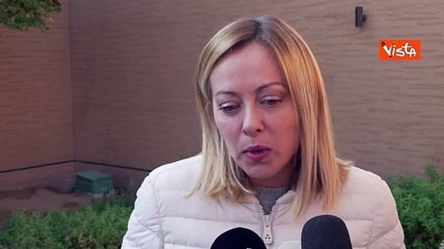 Meloni sui dazi: Uno scontro non conviene a nessuno, cercheremo soluzioni con Stati Uniti