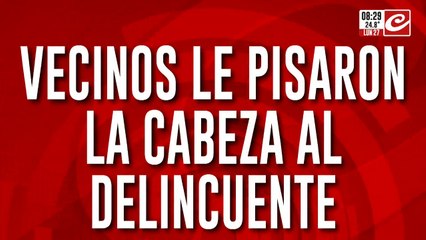 Imágenes sensibles: le pisan la cabeza a delincuente que había robado una bicicleta