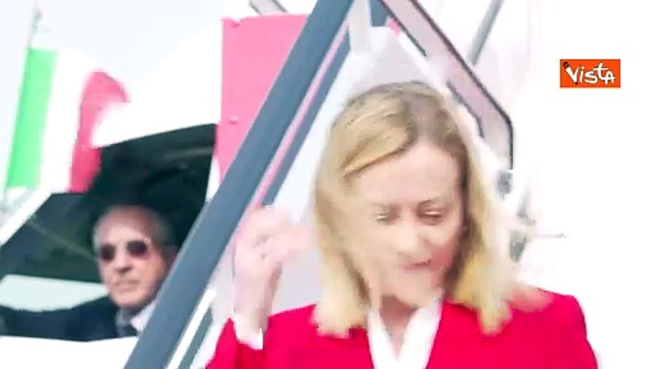 L'arrivo di Meloni in Bahrein, ultima tappa della visita nei Paesi del Golfo