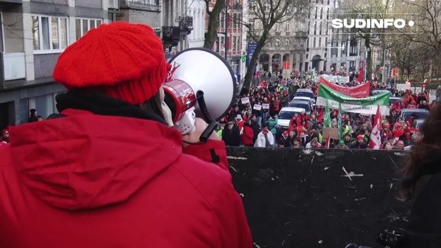 Grogne des enseignants : un décret violent pour les moins favorisés