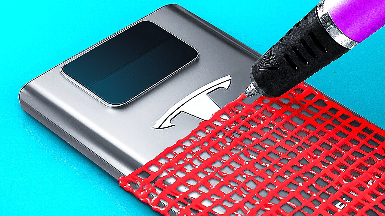 COQUE DE TÉLÉPHONE AVEC UN STYLO 3D📱🖌️ CRÉATIONS AVEC PISTOLET À COLLE & ARGILE POLYMÈRE À ESSAYER