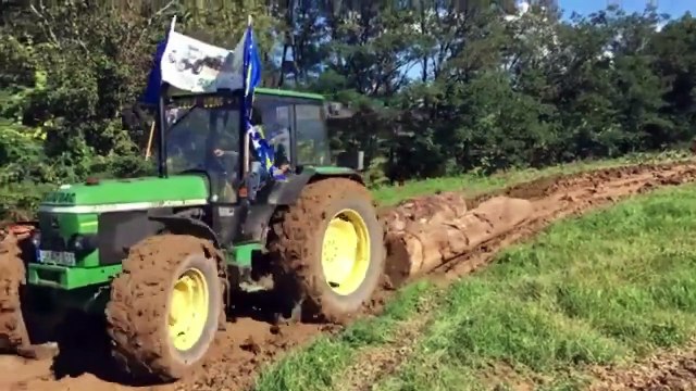 John Deere 2650 Awesome Tractor Pulling