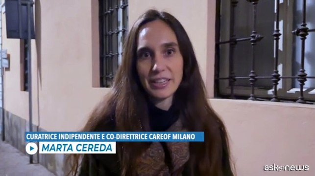 Platea Palazzo Galeano presente Le Piangenti di Marco De Sanctis