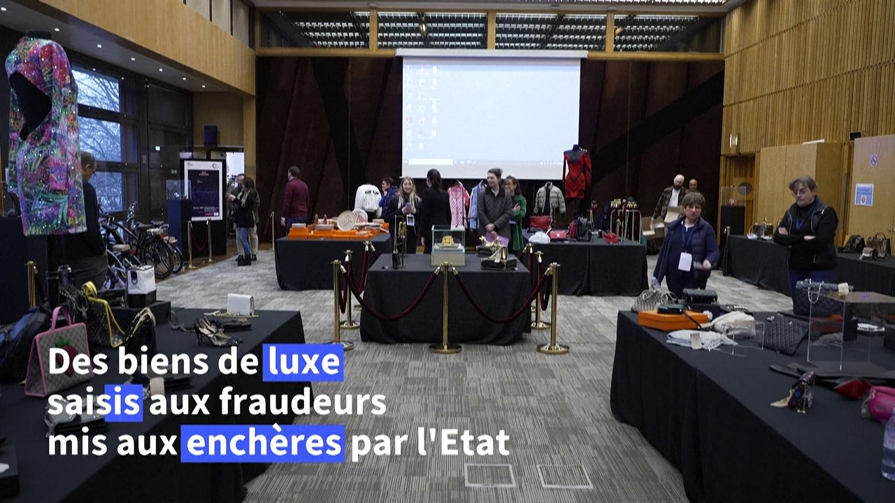 Des lingots aux sacs de luxe, l'Etat français vend aux enchères de biens saisis aux fraudeurs