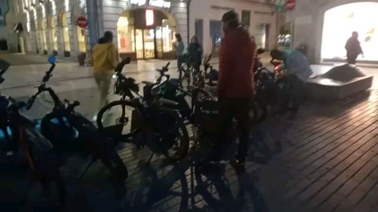 grève livreurs deliveroo à Besançon 2020