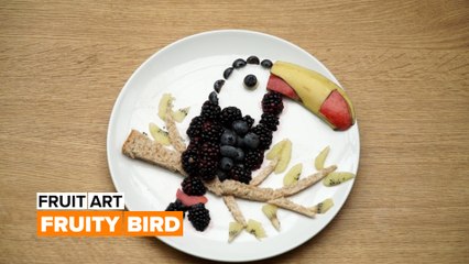 Fruit art: Fruity bird