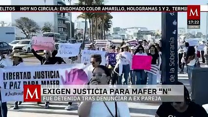 Realizan marcha en apoyo a Mafer ‘N’, víctima de violencia vicaria, en Veracruz