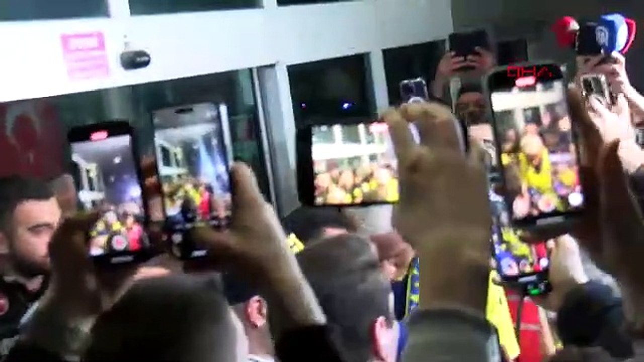 Anderson Talisca Fenerbahçe için İstanbul'da!