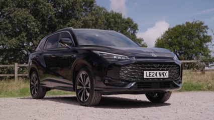 Discover the New MG HS Design: A Stylish Plug-in Hybrid SUV for Families 🚗