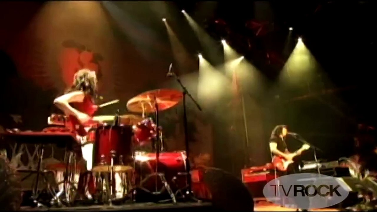 The White Stripes — Hotel Yorba | from “The White Stripes - Peppermint Parade” · (2005) · TVROCK