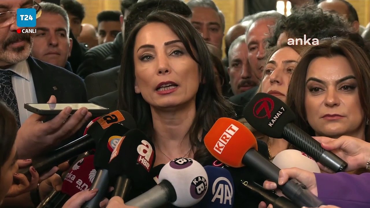 Tülay Hatimoğulları: Bahçeli’nin çıkışının devlet aklıyla buluşması çok önemli; mevcut iktidar bir yol haritası, nasıl bir çözüm öngördüklerini açıklamalı