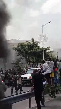 Plusieurs ambassades, dont celle de Belgique, attaquées par des manifestants à Kinshasa
