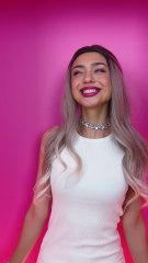 This Skittles dress is pure sweetness! 😍🌈👗