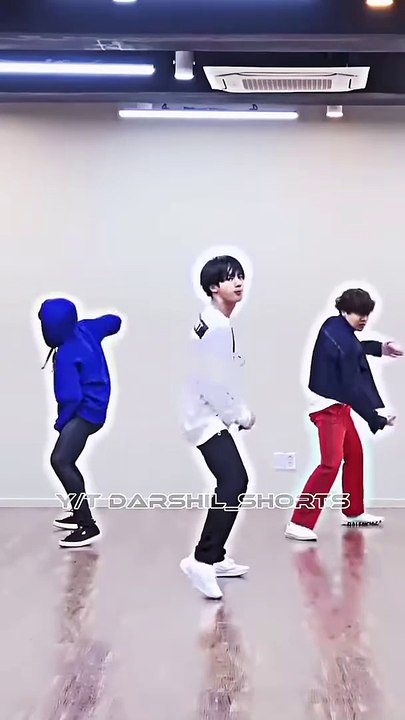 BTS very powerful dance for mola mere mola mere #trending #viral #btsarmy #bts #btsshorts