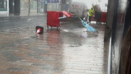 Leisure centre roof panels 'defy gravity' under the influence of Storm Éowyn's ferocious winds