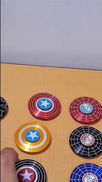 Unboxing the Ultimate Marvel Avengers Fidget Spinner Collection! Hulk, Iron Man, Spider-Man and More