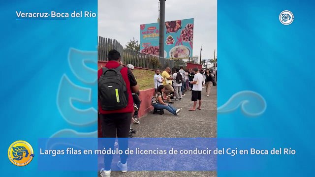 Largas filas en módulo de licencias de conducir del C5i en Boca del Río