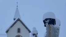 Lo spettacolo dell?abbondante nevicata in val Senales: un manto bianco su piste e cime