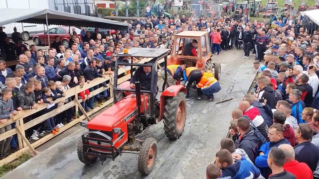 Zetor 2511 vs Ursus c335