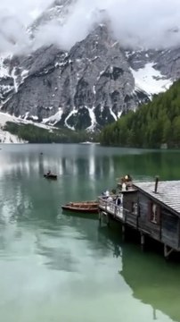 LES BELLES COULEURS du Lac de Braies