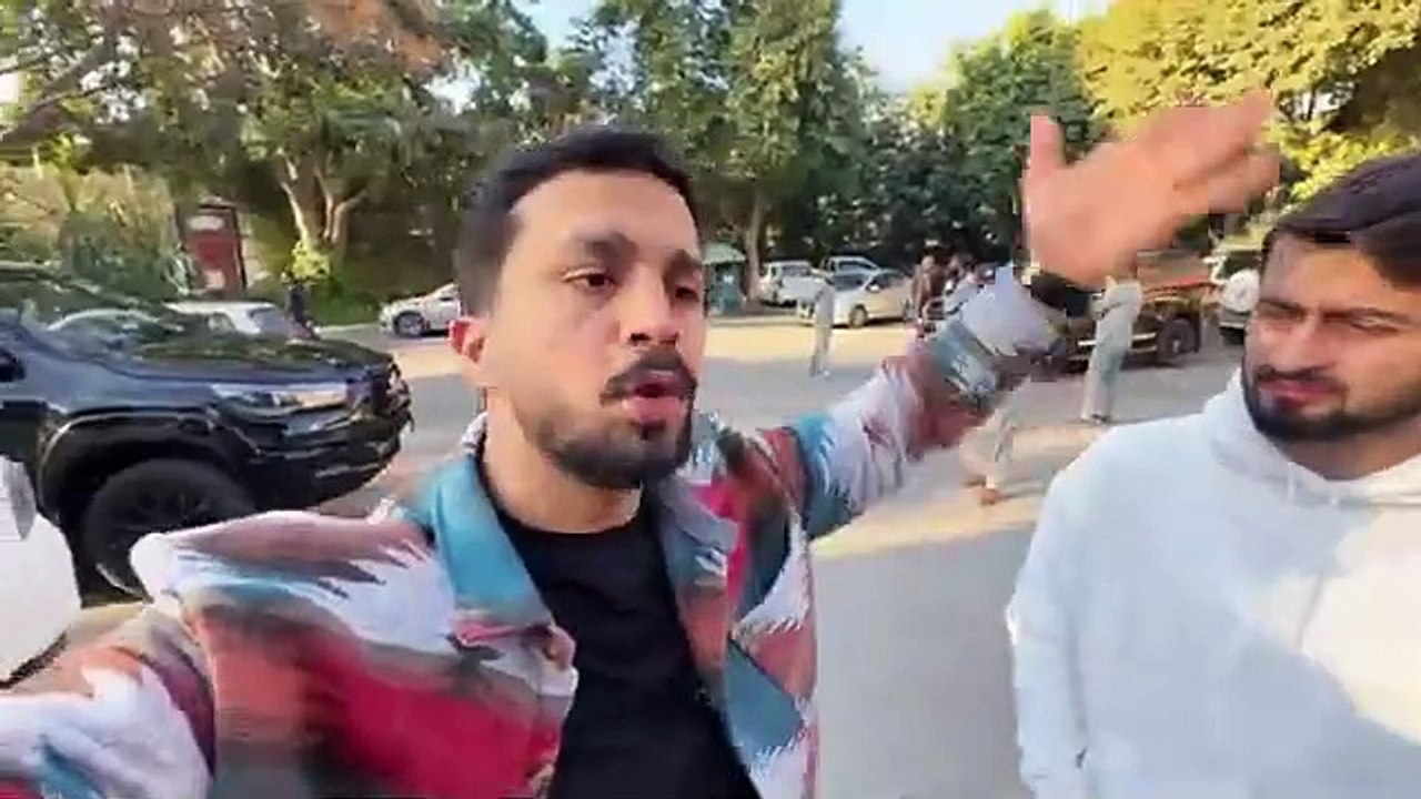 MAA g ny ghar sy nikal dia😭Lahore wapis ana mehnga par gya💔