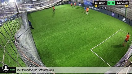 But de Nicolas P - Cm Coiffeuse