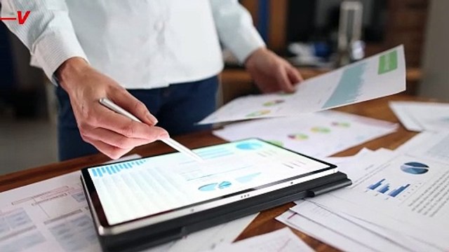 Survey Reveals Smaller Pay Raises Expected This Year