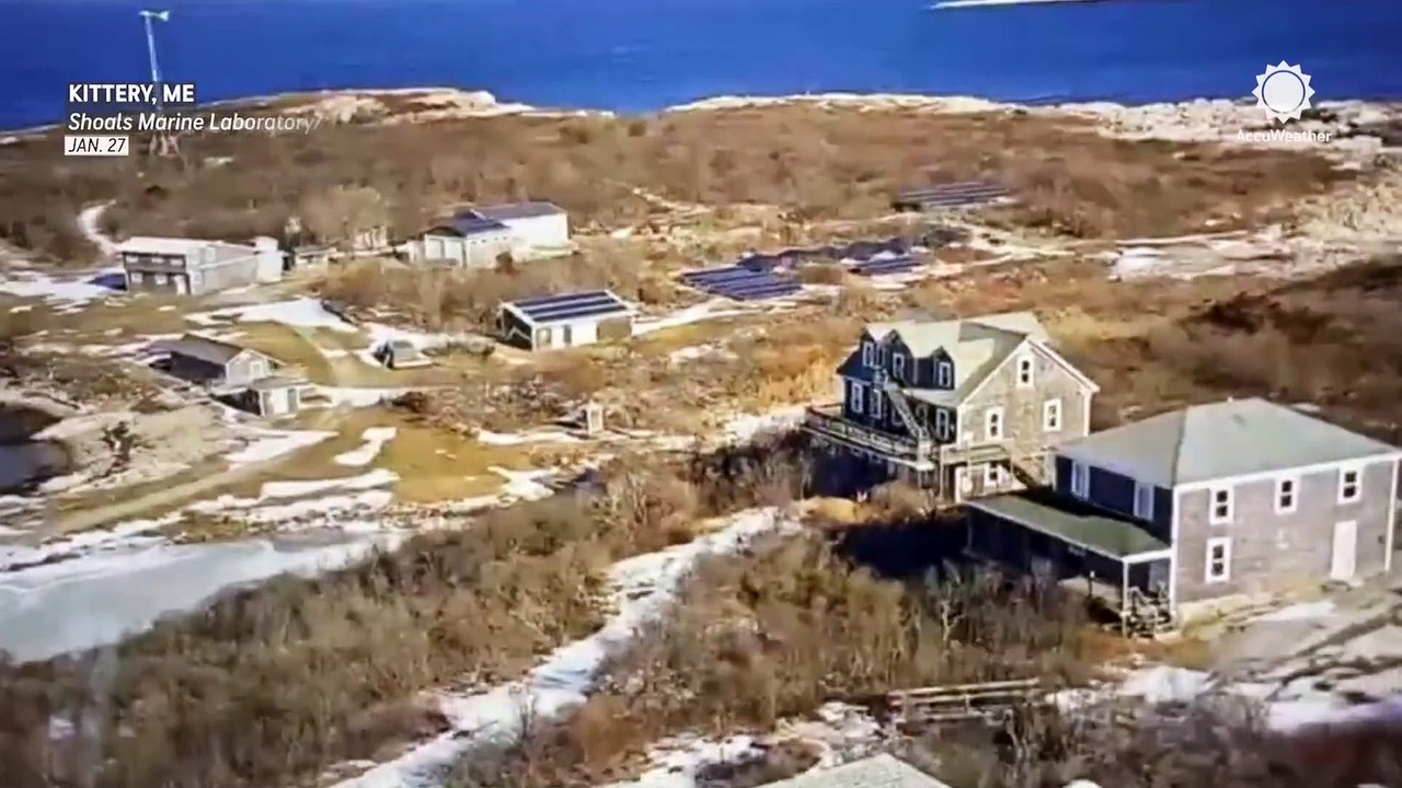 Camera shakes as earthquake rattles Maine