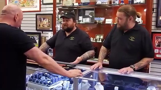 When Famous Faces Try to Pawn Their Items on Pawn Stars