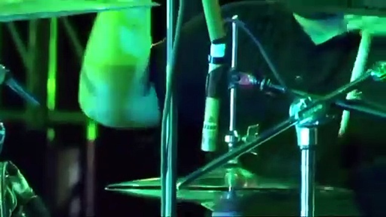 Danny Berrios - Gloria a Dios.