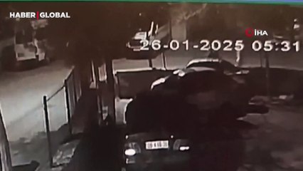 Hırsızlık yapıp soda ile kutladıkları anlar kameraya yansıdı