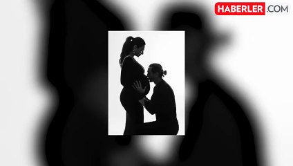 Melisa Aslı Pamuk'tan karnı burnunda pozlar