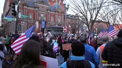 Washington, proteste davanti alla Casa Bianca, "Trump non ? immune"