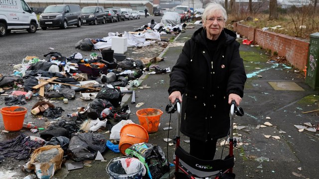 Flytipping leaves a Scottish suburb 'looking like a landfill'