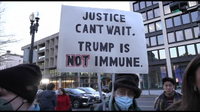 Washington, proteste davanti alla Casa Bianca, Trump non è immune