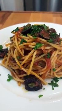 Spaghetti alla puttanesca