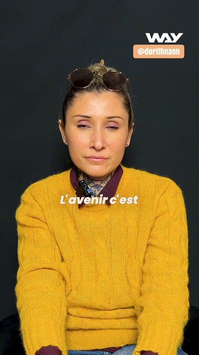 On devrait pouvoir travailler depuis une plage ? 🌍 Dorith avait 1 minute pour nous parler du lieu de travail idéal selon elle.  On réfléchit ensemble pour designer le monde du travail de demain.