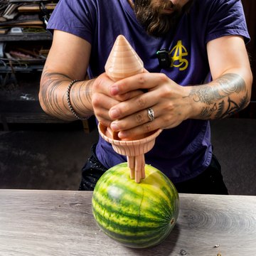 Foldable 3D Printed Sword, Ultra Sharp Knife, Marshmallow shroom and more are tested!