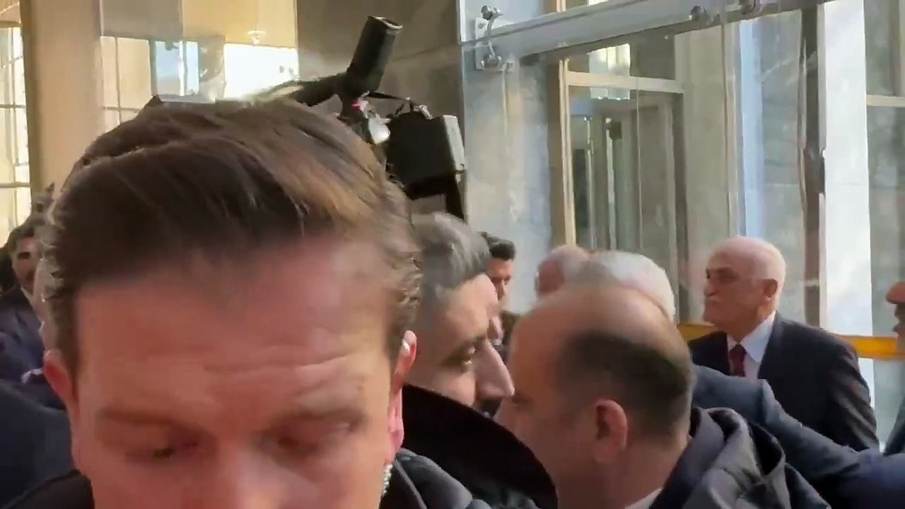 Erdoğan Bakan Ersoy ile ilgili 'istifa' sorusuna yanıt vermedi