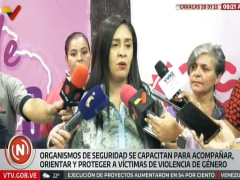 Caracas | Capacitan a funcionarios sobre acompañamiento y protección a féminas víctimas de violencia