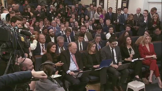 Trump calls reporter 'stupid' in fiery exchange during press conference on Reagan Airport tragedy