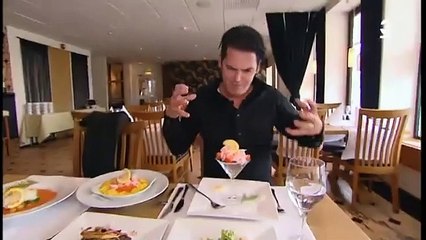 Kniven Mot Strupen  S02E04