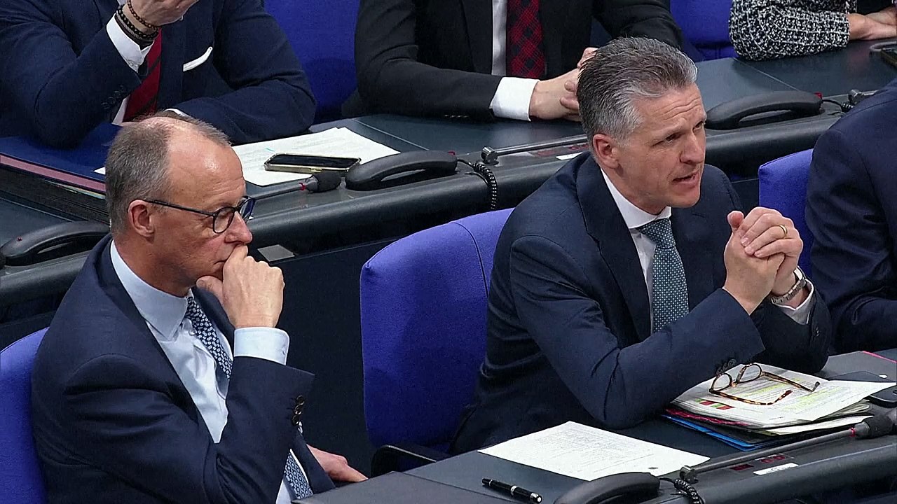 Scholz zu AfD-Unterstützung: 'Merz hat Grundkonsens aufgekündigt'