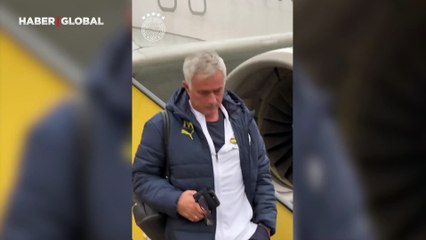 Fenerbahçe Midtjylland için Danimarka'da: Taraftarlardan coşkulu karşılama